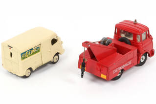 Lot 345 - DINKY TOYS (FRANCE) (2)