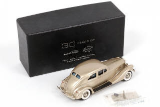 Lot 173 - BROOKLIN MODELS (GB) (1)