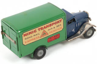 Lot 214 - TRI-ANG-MINIC (GB) (1)