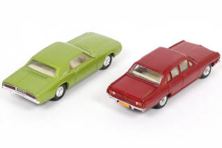 Lot 344 - DINKY TOYS (FRANCE) (2)