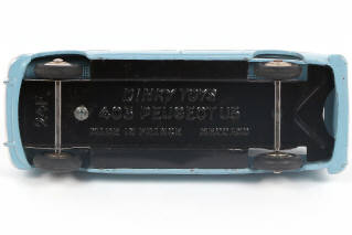 Lot 327 - DINKY TOYS (FRANCE) (1)