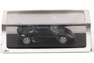 Lot 132 - SPARK (MACAU) (1)