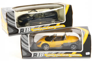 Lot 30 - DIVERS (4)
