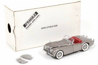 Lot 42 - DANBURY MINT (USA) (1)