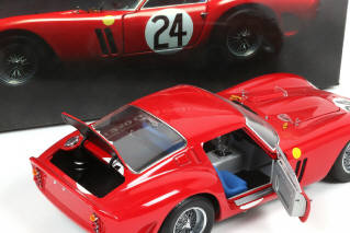 Lot 21 - KYOSHO (JAPON) (1)