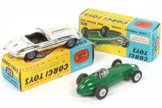 Lot 194 - CORGI TOYS (GB) (2)