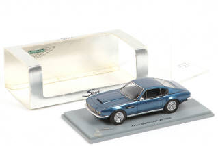 Lot 83 - SPARK (MACAU) (1)