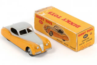 Lot 362 - DINKY TOYS (GB) (1)