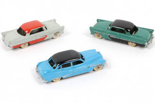 Lot 418 - DINKY TOYS (FRANCE) (3)
