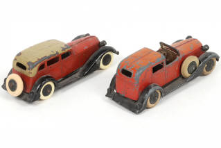 Lot 98 - TOOTSIETOY (USA) (2)