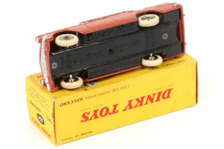 Lot 406 - DINKY TOYS (FRANCE) (1)
