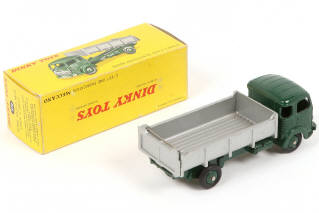 Lot 413 - DINKY TOYS (FRANCE) (1)