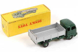 Lot 410 - DINKY TOYS (FRANCE) (1)