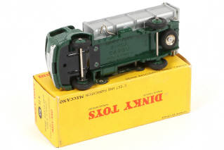 Lot 410 - DINKY TOYS (FRANCE) (1)