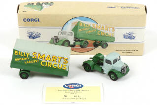 Lot 200 - CORGI TOYS (GB) (5)