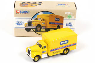 Lot 201 - CORGI TOYS (GB) (5)