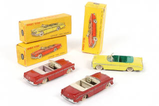 Lot 421 - DINKY TOYS (FRANCE) (3)