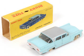Lot 397 - DINKY TOYS (FRANCE) (1)