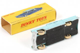 Lot 397 - DINKY TOYS (FRANCE) (1)
