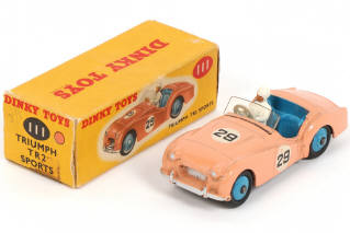 Lot 355 - DINKY TOYS (GB) (1)
