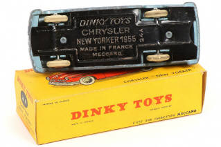 Lot 392 - DINKY TOYS (FRANCE) (1)