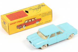 Lot 405 - DINKY TOYS (FRANCE) (1)