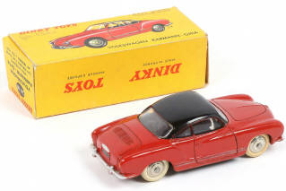 Lot 395 - DINKY TOYS (FRANCE) (1)
