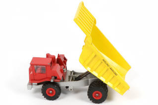 Lot 380 - DINKY TOYS (GB) (1)