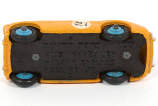 Lot 354 - DINKY TOYS (GB) (1)