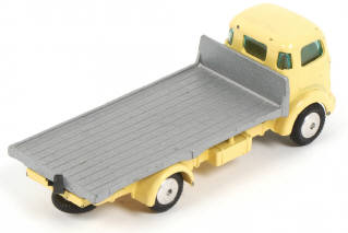 Lot 191 - CORGI TOYS (GB) (1)