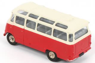 Lot 412 - DINKY TOYS (FRANCE) (1)
