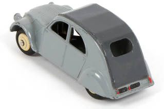 Lot 396 - DINKY TOYS (FRANCE) (1)