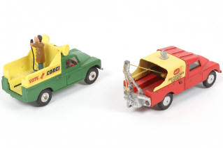 Lot 193 - CORGI TOYS (GB) (2)