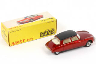 Lot 289 - DINKY TOYS (FRANCE) (1)