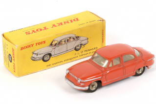 Lot 306 - DINKY TOYS (FRANCE) (1)
