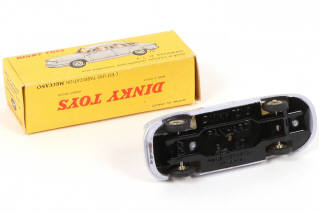 Lot 305 - DINKY TOYS (FRANCE) (1)