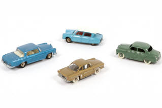 Lot 320 - DINKY TOYS (FRANCE) (4)