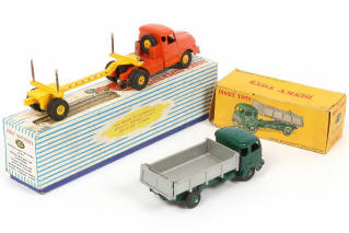 Lot 317 - DINKY TOYS (FRANCE) (2)