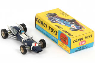 Lot 42 - CORGI TOYS (GB) (1)