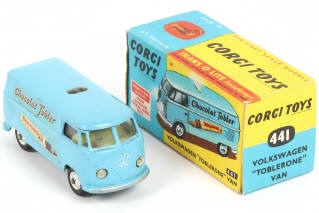 Lot 54 - CORGI TOYS (GB) (1)