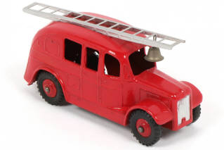 Lot 270 - DINKY TOYS (GB) (1)