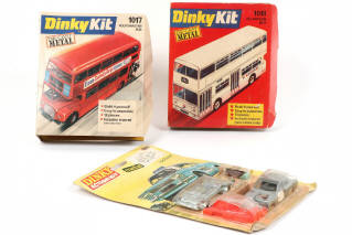 Lot 298 - DINKY TOYS (GB) (3)