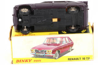 Lot 332 - DINKY TOYS (FRANCE) (1)