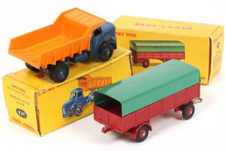 Lot 349 - DINKY TOYS (FRANCE) (2)