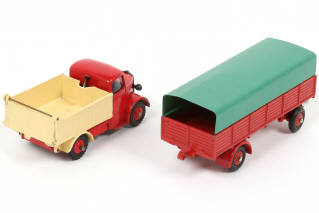 Lot 295 - DINKY TOYS (GB) (2)