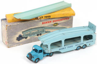 Lot 287 - DINKY TOYS (GB) (1)