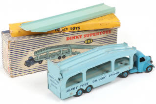 Lot 287 - DINKY TOYS (GB) (1)