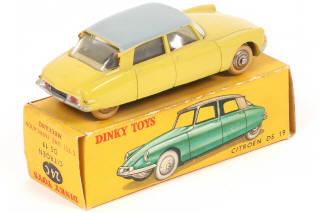Lot 331 - DINKY TOYS (FRANCE) (1)