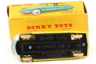 Lot 331 - DINKY TOYS (FRANCE) (1)
