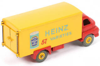 Lot 313 - DINKY TOYS (GB) (1)